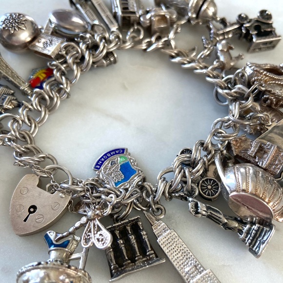 Vintage sterling silver travel charm bracelet 29 moving opening heart padlock - Picture 5 of 6
